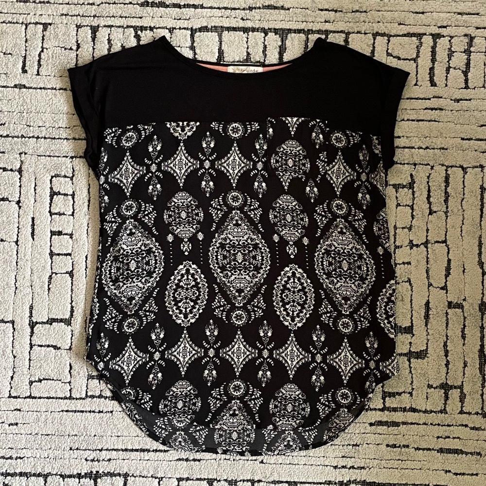 Short Sleeve Blouse - Rewind